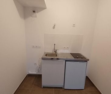 location Appartement T1 DE 29.38m² À VANVES - Photo 2