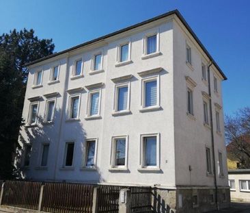 Gruna: 2,5-Zimmer-Wohnung mit Tageslichtbad und Laminatboden - Photo 1