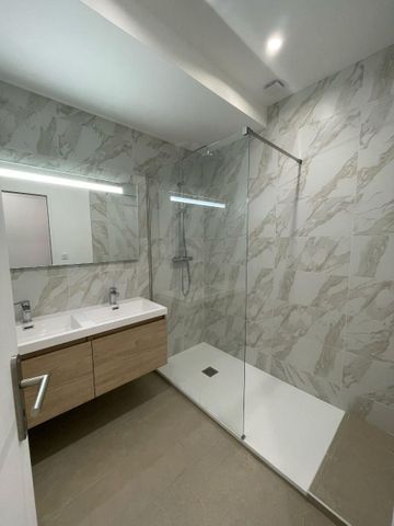 Location Appartement 4 pièces 71m² UNIEUX 42240 - Photo 5