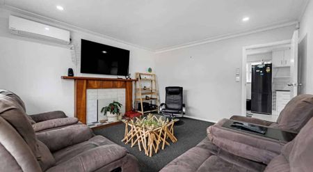 Renovated 3-Bedroom Home with Rumpus/Office and Ample Storage - Photo 4