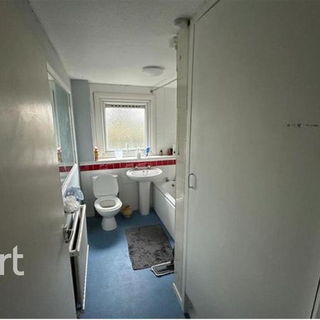 1 bedroom detached house to rent - Photo 3