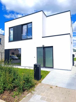 Prachtig moderne woning met 3 slpk in Beveren Leie - Photo 1