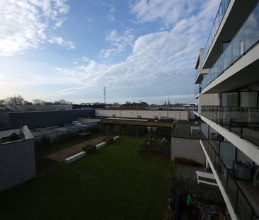 Centraal gelegen, instapklaar appartement met 2 slaapkamers - Photo 5