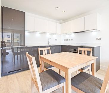 Well presented 1 bedroom third floor apartment set within the groun... - Photo 3