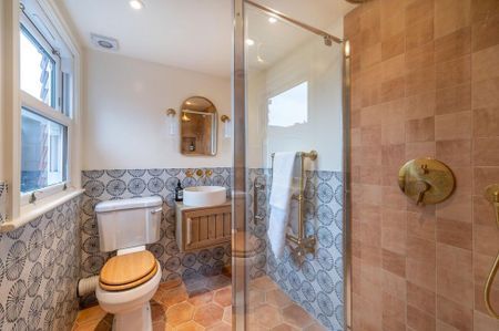 3 bedroom terraced house to rent - Photo 5