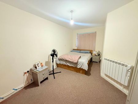 1 bedroom apartment to rent - Photo 4
