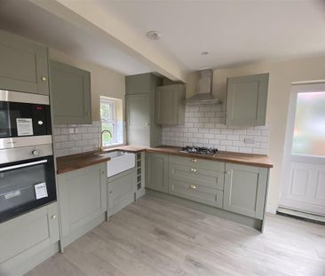 2 bedroom detached house to rent - Photo 6