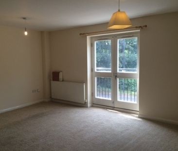 Clovelly Court, Derby, DE22 - Photo 3