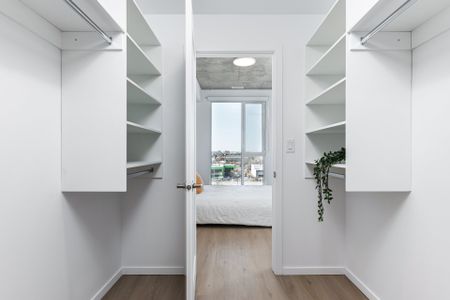 Condo for rent, Dollard-des-Ormeaux - Photo 2