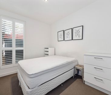 16 Petronella Lane, Adelaide SA 5000 - Townhouse For Rent | Domain - Photo 4