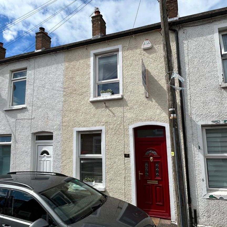 48 Lisavon Street, BT41LH, Belfast - Photo 1