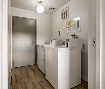- 2 Bedroom at South Ridge Apartments - Photo 5