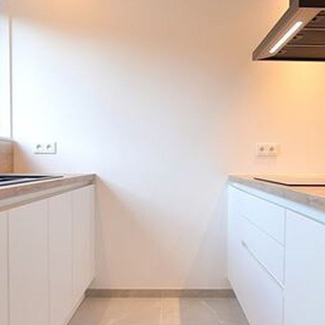 Appartement te huur in Ieper voor € 840 met 2 slaapkamers - Foto 1