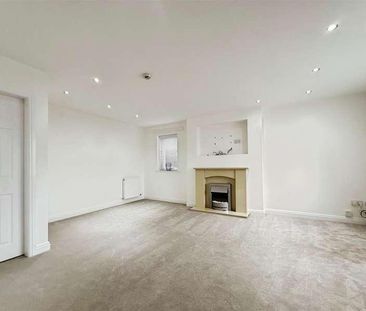 Crown Close, Formby, L37 - Photo 1