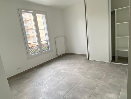 Location Appartement 3 pièces 55m² EPONE 78680 - Photo 2