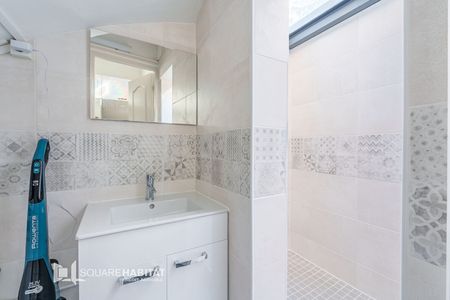 Location Appartement 2 pièces 46m² - Photo 3