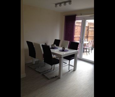 3 Bed Semi-Detached House, St Matthias Road, NG3 - Photo 2