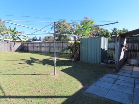 LOWSET DUPLEX WITHIN WALKING DISTANCE TO BEACH - Photo 3