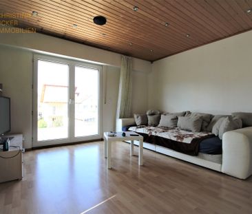 Großzügige 4 Zimmerwohnung mit Balkon in ruhiger Lage von Rodgau Ni... - Foto 1