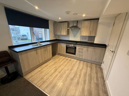 Newton Road, Yeovil, Somerset - Photo 1