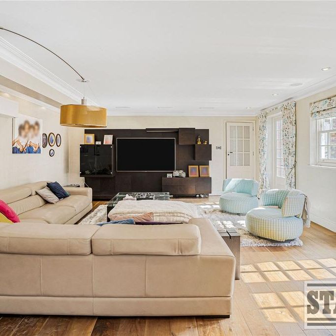 9 bedroom house to rent - Photo 1