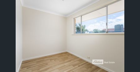 LIFESTYLE HOME IN SOUGHT AFTER LOCATION! - Photo 4