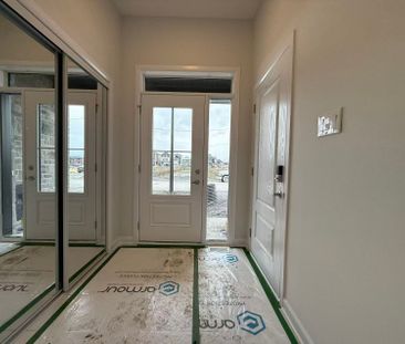 For Lease - 504 Ingenuity Row, Kanata, Ontario - Photo 1