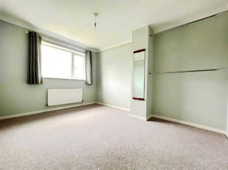 4 bedroom detached house to rent - Photo 5