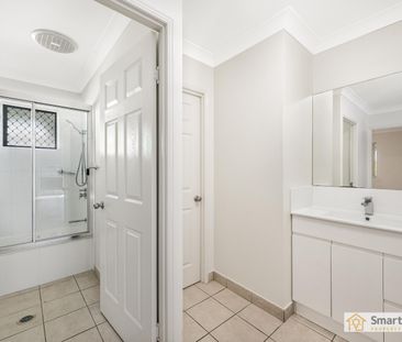 38 Hilton Way, Mount Louisa QLD 4814 - House For Rent | Domain - Photo 5