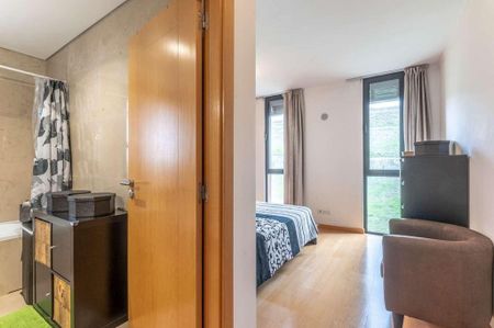 2 room luxury Apartment for rent in Oeiras, Portugal - Photo 4