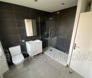 Location appartement 2 pièces 43 m² Toulon - Photo 6