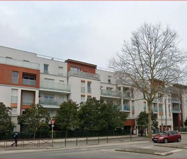 location Appartement T3 DE 67.9m² À CACHAN - Photo 1