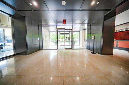 For Lease - 18 Yorkville Avenue Unit# 317, Toronto, Ontario - Photo 3
