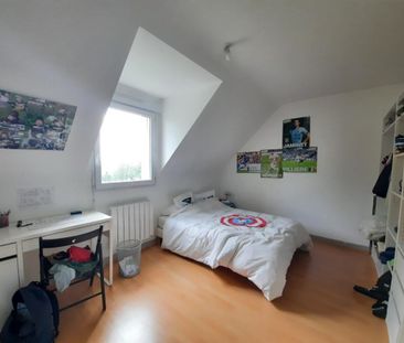 Maison T6 à louer Guignen - 99 m² - Photo 3