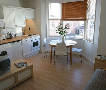 1 Bed Flat, Steyne Mansions, BN2 - Photo 1