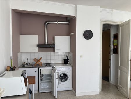 Location Appartement 1 pièce 32m² BORDEAUX 33000 - Photo 4