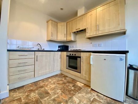 College Central, 4 College Avenue, Belfast, BT1 6BD - Photo 4