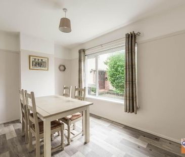 47 Montgomery Drive, Lisburn, BT27 5HR - Photo 3