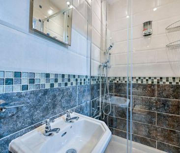 4 bedroom detached house to rent - Photo 6