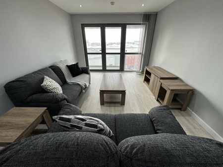 2 bedroom apartment to rent - Photo 3