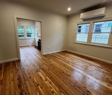 Charming 3 Bedroom home in North - Photo 1