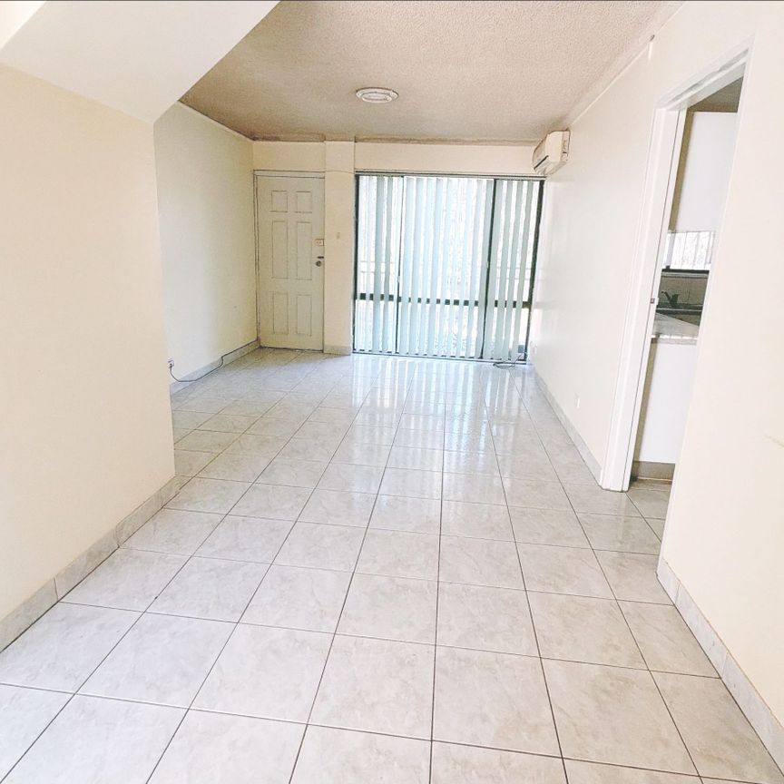 2-BEDROOM TOWNHOUSE IN PRIME CABRAMATTA LOCATION - Photo 1