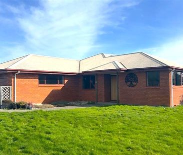 37 Lord Rutherford Road, Brightwater, Tasman District - Photo 2