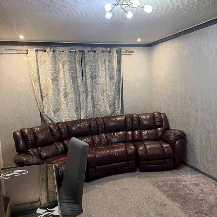 1 Bed Flat, Foxcroft Road, LS6 - Photo 1