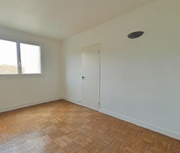 Location Appartement 3 pièces 65m² LOUDUN 86200 - Photo 3