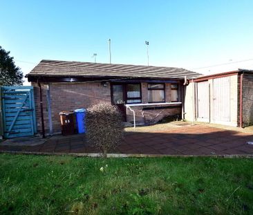 2a Circular Road, Newtownards, BT23 4BN - Photo 2