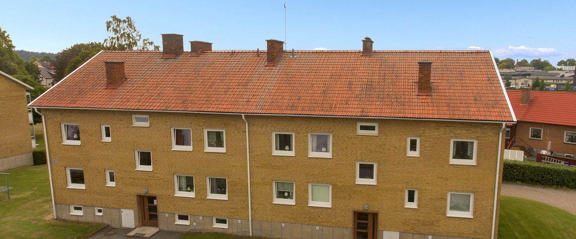 3 rok, Kaptensgatan 29B, Motala - Foto 1