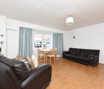 2 bedroom apartment to rent - Photo 6