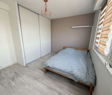 Location Appartement 3 pièces 79m² MACON 71000 - Photo 5