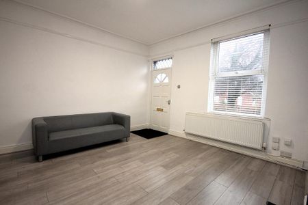 3 bedroom terraced house to rent - Photo 4